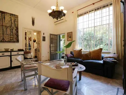 Depto Tipo Casa en Venta en Chacarita, USD 290.000