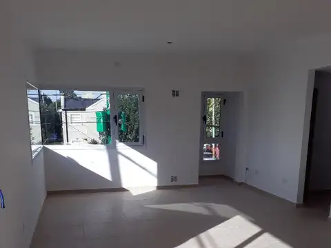 Avenida 137 , Piso 2