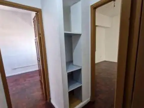 Depto Tipo Casa en Venta 50 años