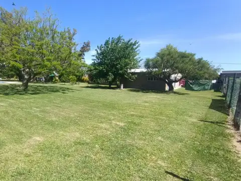 Casa 3 dorm y Pile con gran terreno