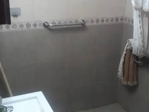 DEPARTAMENTO 3 AMB CON DOBLE BALCON. ESCUCHA OFERTA.