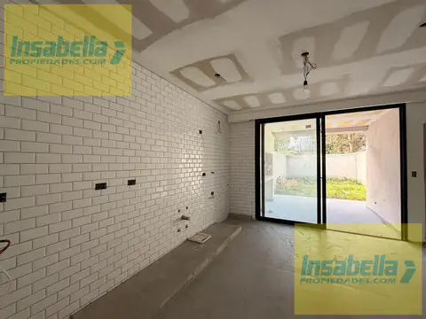 Depto Tipo Casa en Venta en Constitución, USD 150.000