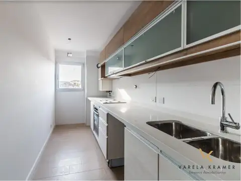 Departamento en Alquiler en Martínez Libertador / Río, USD 1.800
