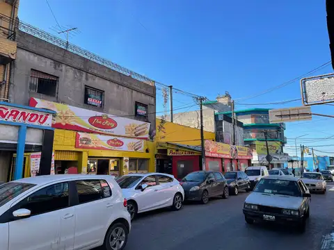 Esteban Echeverria al 6172-74-76
