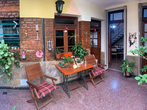 Depto Tipo Casa 3 ambientes con 1 baño