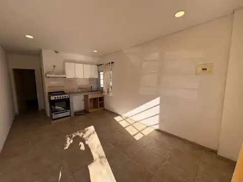 Casa en Alquiler de 1 dormitorio