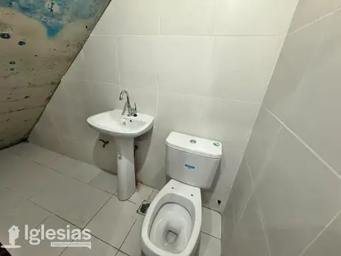 Local comercial en alquiler ubicado en Tapiales