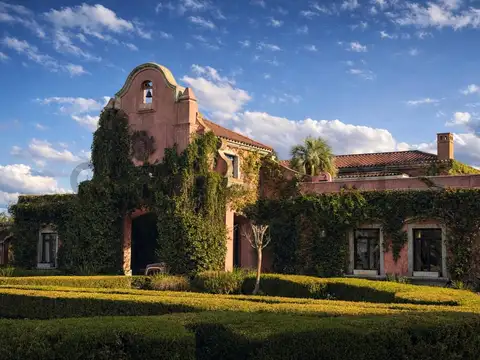Casa en Alquiler de 4 dormitorios