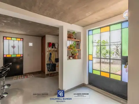 Depto Tipo Casa en Venta en Chacarita, USD 349.000