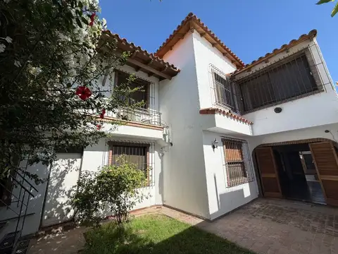 CASA EN VENTA MENDOZA