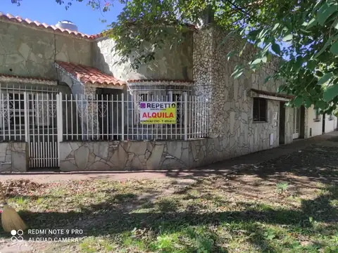 CASA EN VENTA DOS DORMITORIOS,GARAGE MUY BUEN ESTADO