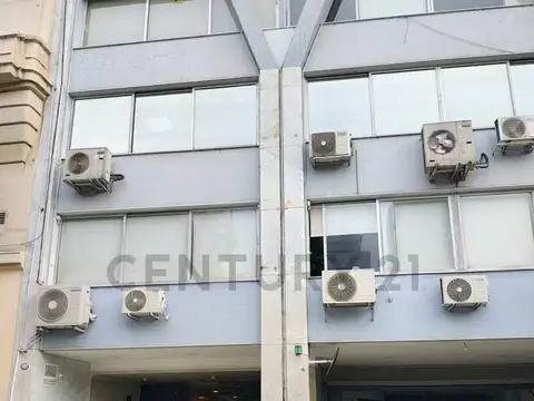 Oficina 3 ambientes con 1 baño