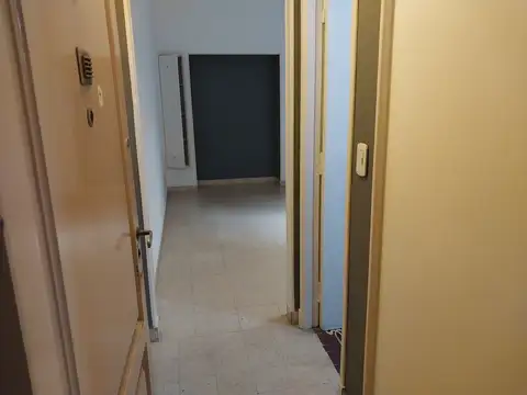 AV. SEGUROLA 800, Piso 1