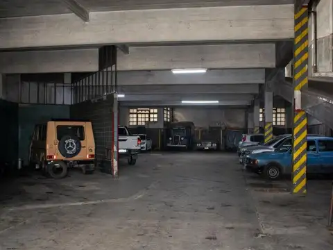 Galpon en Venta en Morón, USD 570.000