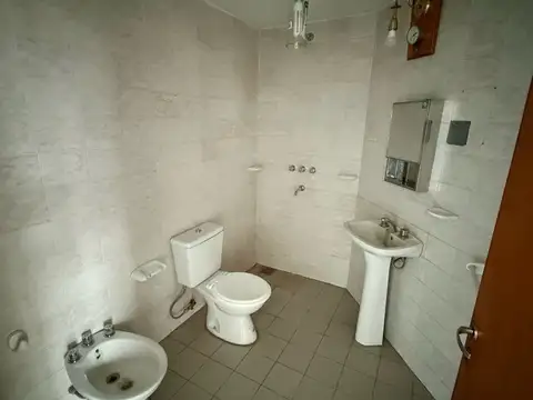 Local en Alquiler en Central Cordoba, $ 500.000