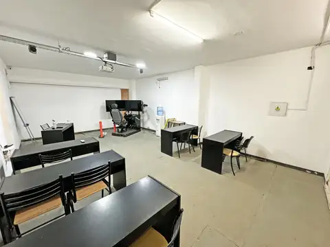 Galpon en Venta en Puerto Gral San Martín, USD 280.000