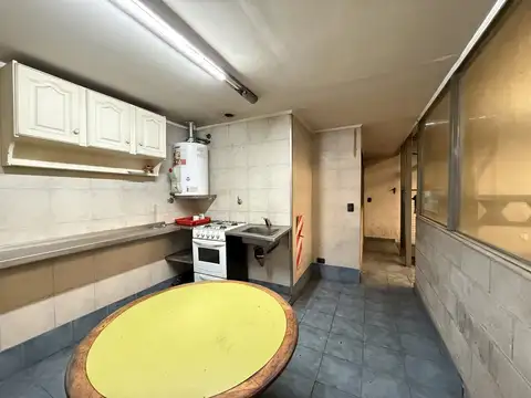 Galpon en Alquiler en Villa Maipu, $ 2.500.000