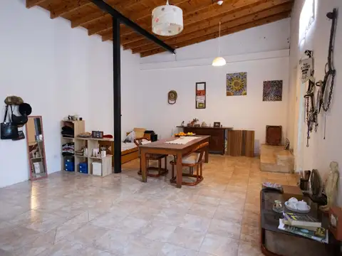 Departamento Monoambiente en Alquiler en Olivos con Patio
