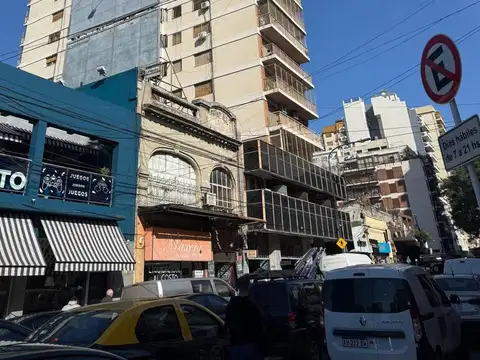 VENTA LOCAL EN GALERIA COMERCIAL VILLA URQUIZA
