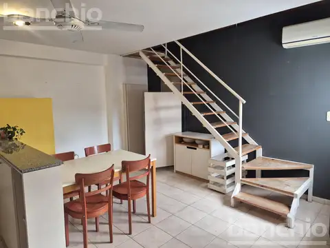 Venta Departamento Duplex en Barrio Martin