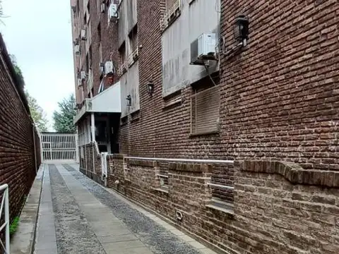 Italia 2160 , Piso PB