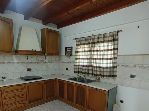 Casa en Alquiler en Monte Grande, $ 1.500.000