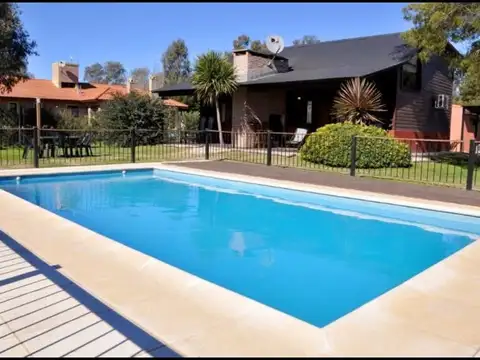 COMPLEJO DE CABAÑAS EN FUNCIONAMIENTO