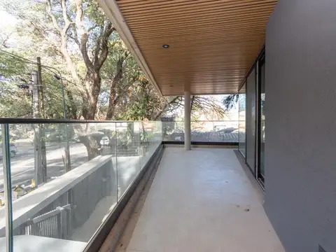 Departamento en Venta en Acassuso Vías  /  Libertador, USD 428.000