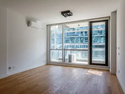 Olga Cossettini 1500, Piso 3