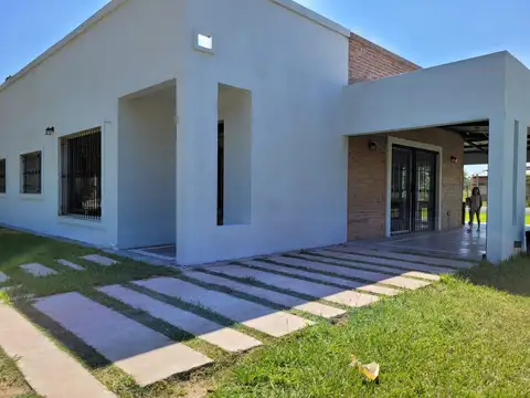 Villa Elena, Bo Cerrado