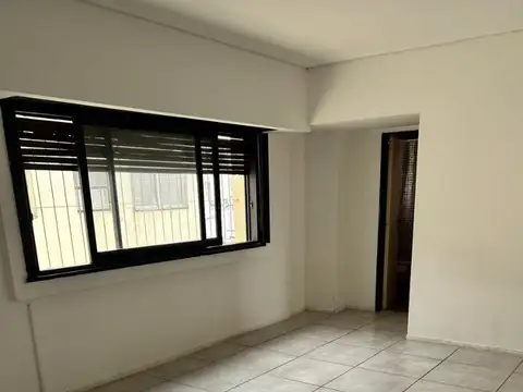 Sarmiento 3700, Piso 10