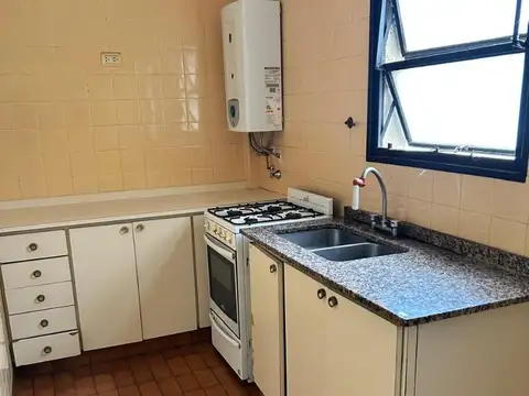 Departamento en Alquiler en Almagro, $ 550.000