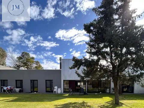 VENTA QUINTA EN MERCEDES B.