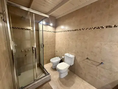 PH 5 AMB VENTA VICTORIA C/JARDIN Y PILETA C/RENTA