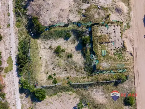 Terreno en Venta en Villarobles, USD 625.000