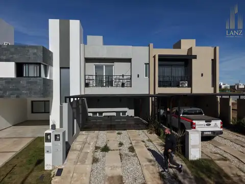 Duplex en venta - Docta
