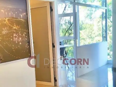 Oficina con cochera, Complejo Empresarial K41, Moreno