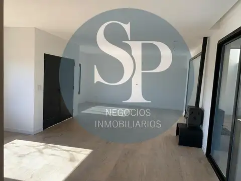 Casa en Venta con 5 cocheras
