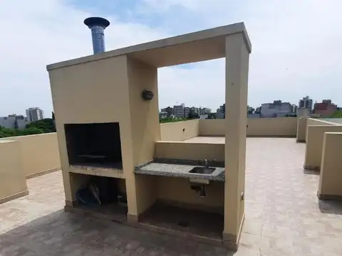 Departamento de 3 ambientes en alquiler c/ cochera en Monte Grande