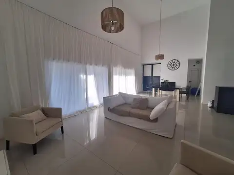 Casa en Venta 13 años