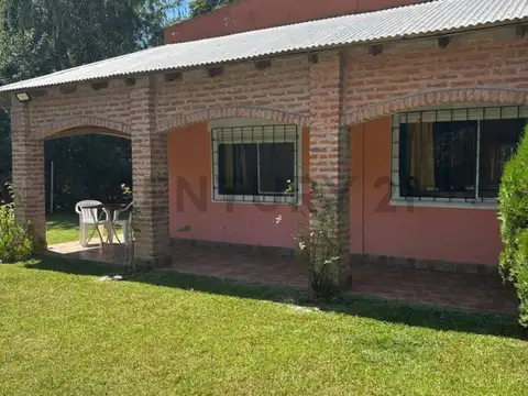Fortineros 800, Piso 0