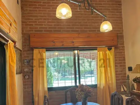 VENTA CASA 3 AMBIENTES CON DEPENDENCIA EN LA LAGUNA DE LOBOS