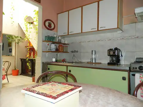 Depto Tipo Casa 5 ambientes con 1 baño