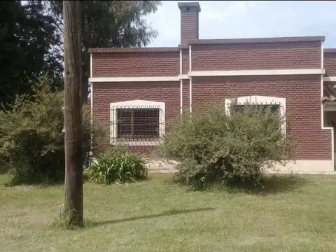 FRACCIÓN EN VENTA EN GUERNICA CON MEJORAS