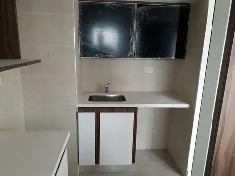 SEMIPISO DE 2 AMB EDIFICIO DAMAR