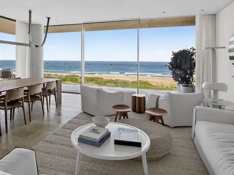 Penthouse duplex de 4 suites con vista al mar en venta en edificio MON Brava, Playa Brava, 22 Piso 6, Unidad 601
