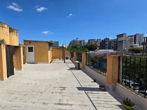 Departamento dos habitaciones venta estacion Moron