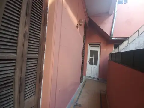Depto Tipo Casa en Alquiler de 3 ambientes