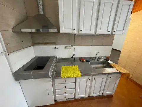 Departamento en Alquiler en Abasto, $ 740.000