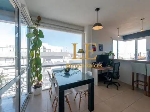 VENTA DEPARTAMENTO DE DOS AMBIENTES AMPLIOS